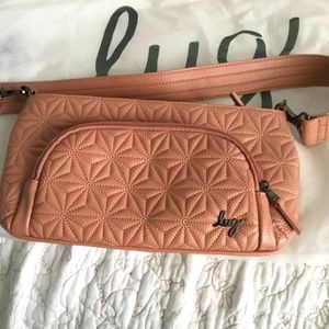 COPY - Lug RFID Vegan Faux Lea…